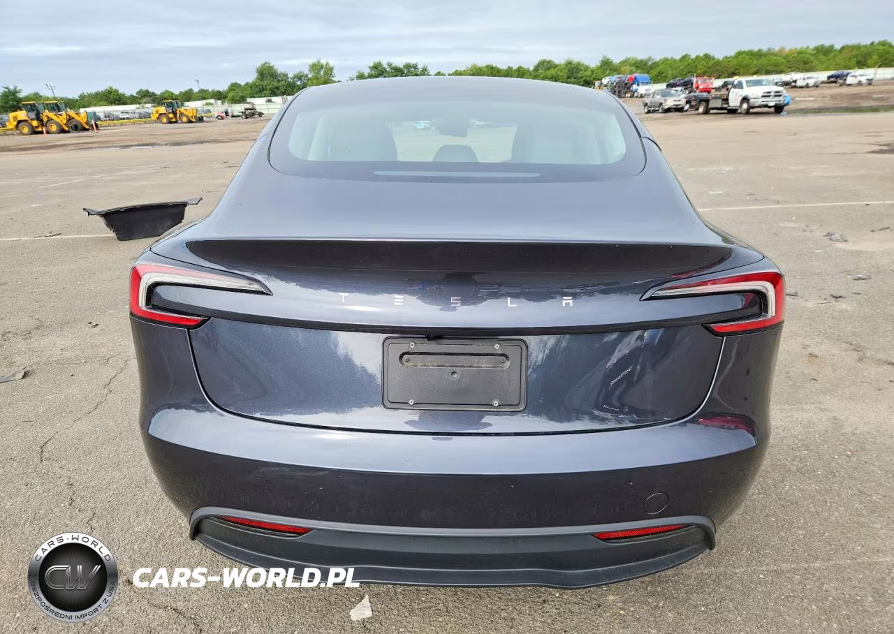 2025 Tesla Model 3 VIN:5YJ3E1EA0SF988083 - 6
