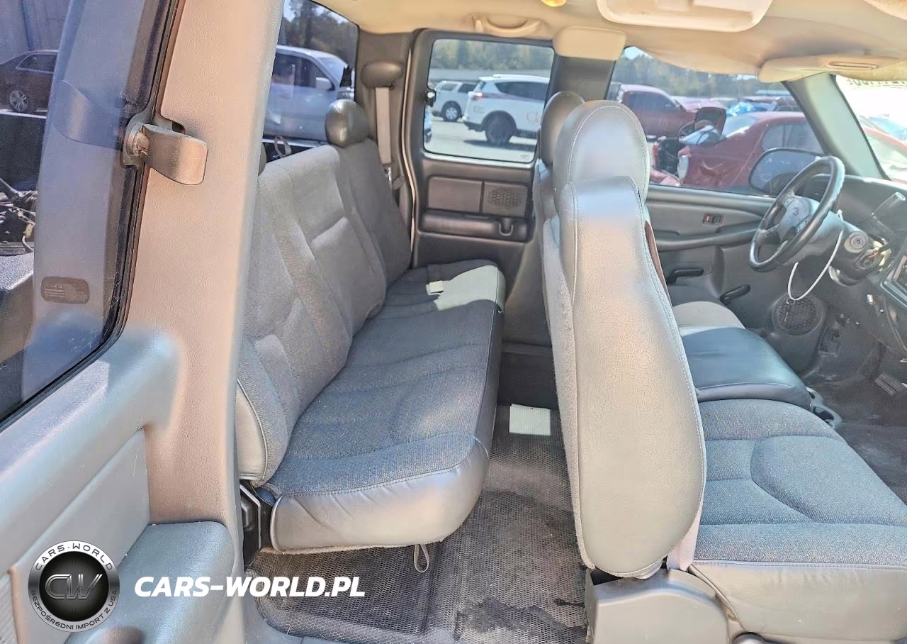 2003 Chevrolet Silverado C1500 VIN:2GCEC19X031147205 - 10