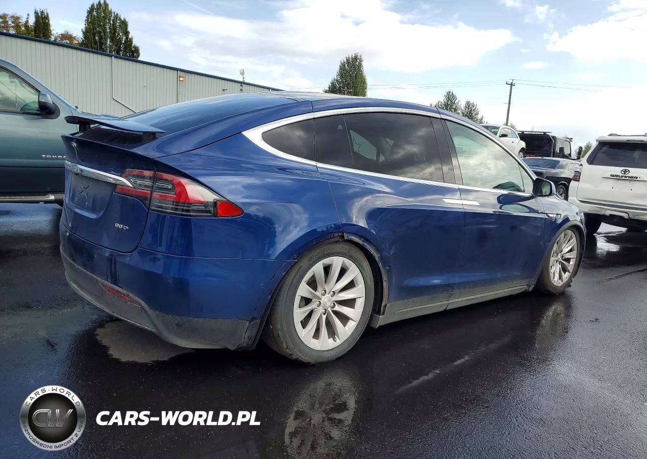 2016 Tesla Model X VIN:5YJXCAE29GF007143 - 3