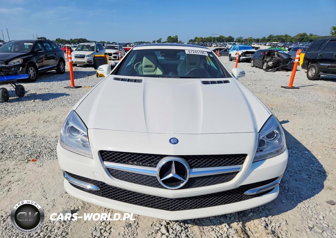 2014 Mercedes-Benz Slk 350 VIN:WDDPK5HA6EF083673 - 5