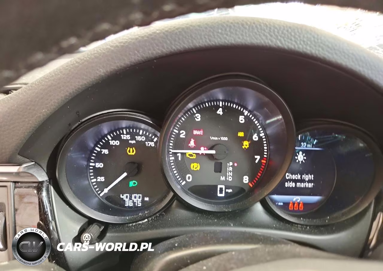 2023 Porsche Macan Base VIN:WP1AA2A51PLB06827 - 9