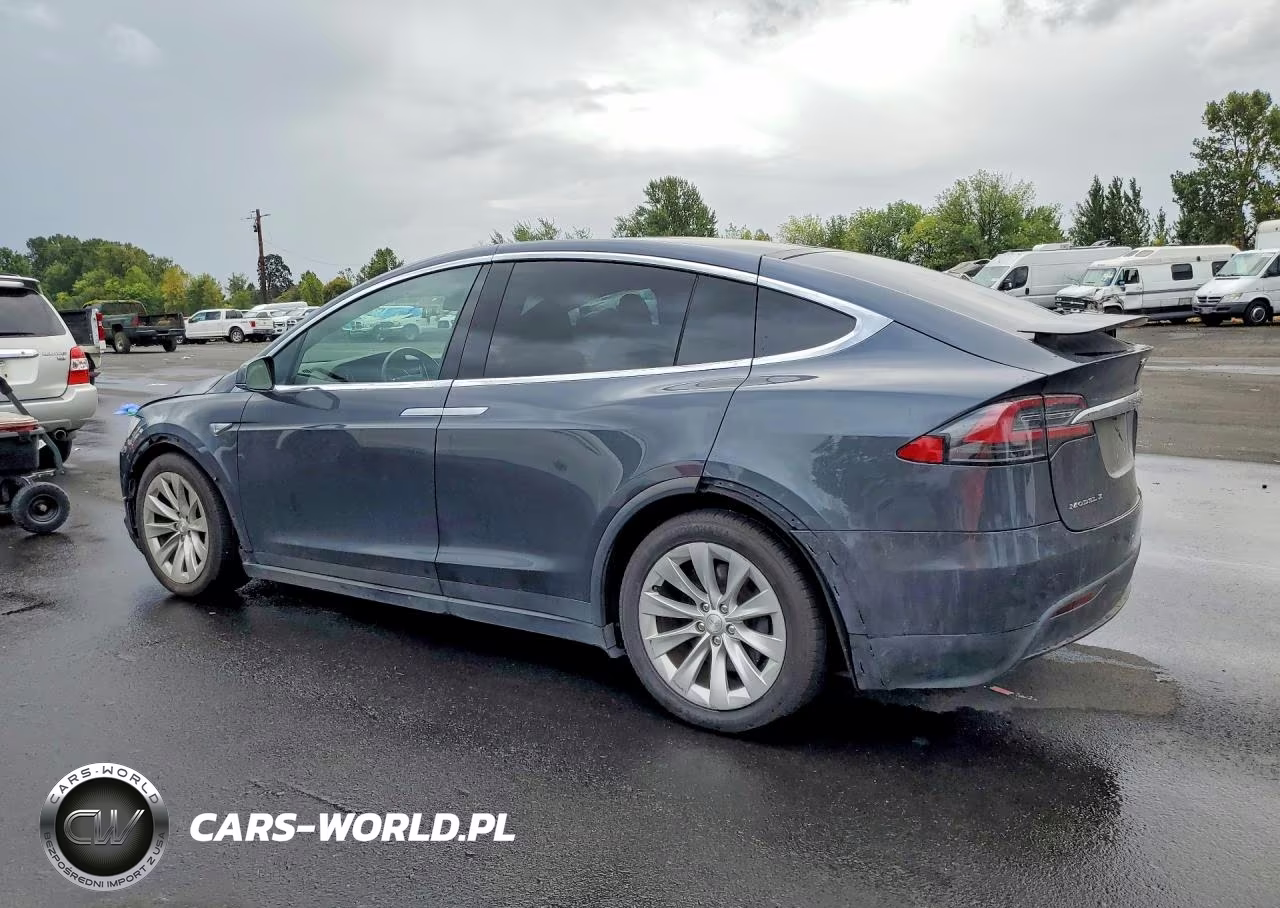 2016 Tesla Model X VIN:5YJXCAE24GF017840 - 2