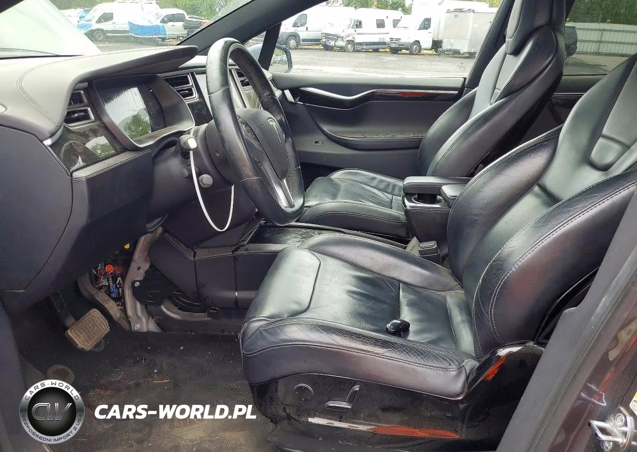 2016 Tesla Model X VIN:5YJXCAE24GF017840 - 7