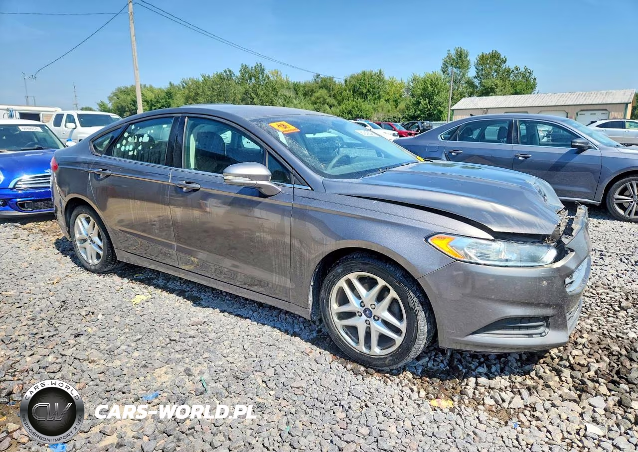 2013 Ford Fusion Se VIN:3FA6P0H79DR124643 - 4