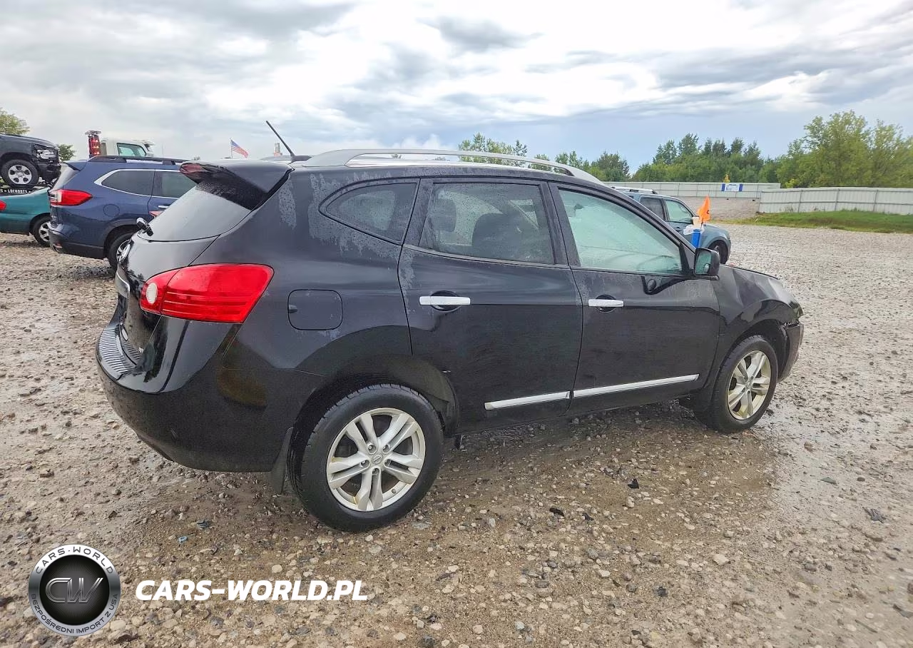 2015 Nissan Rogue Select S VIN:JN8AS5MV8FW765534 - 3