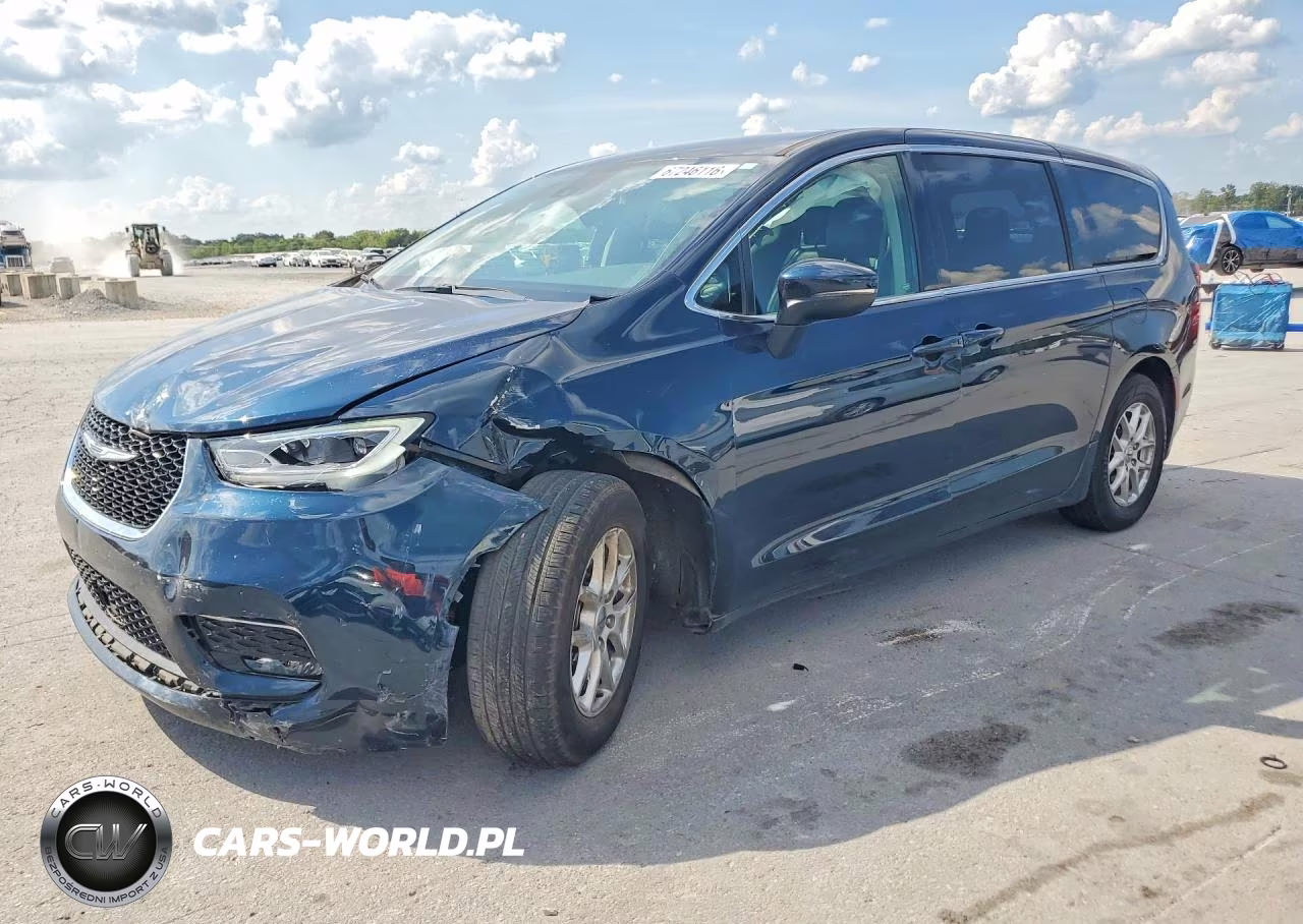 2023 Chrysler Pacifica Touring L VIN:2C4RC1BG1PR578381 - 1