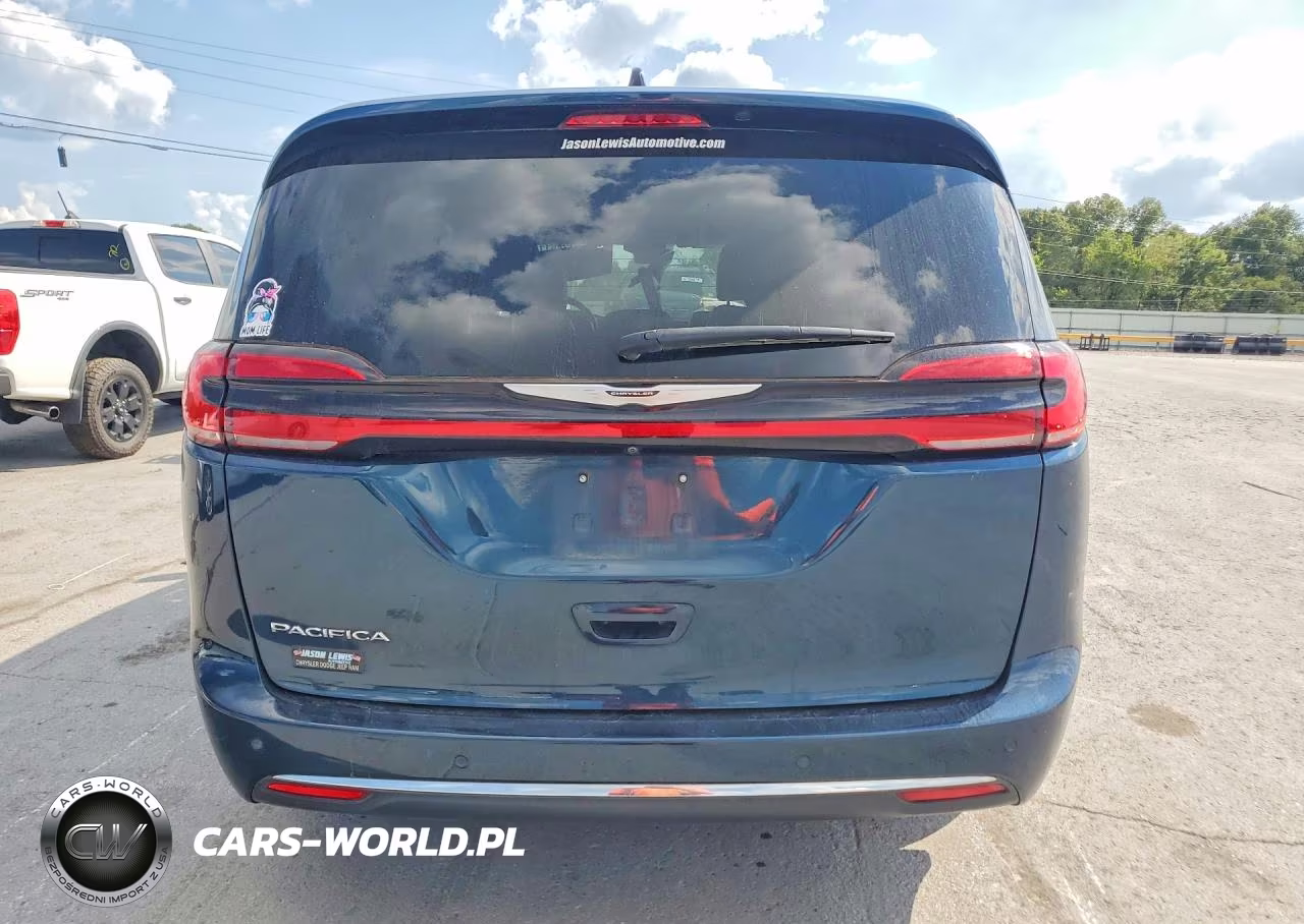 2023 Chrysler Pacifica Touring L VIN:2C4RC1BG1PR578381 - 6