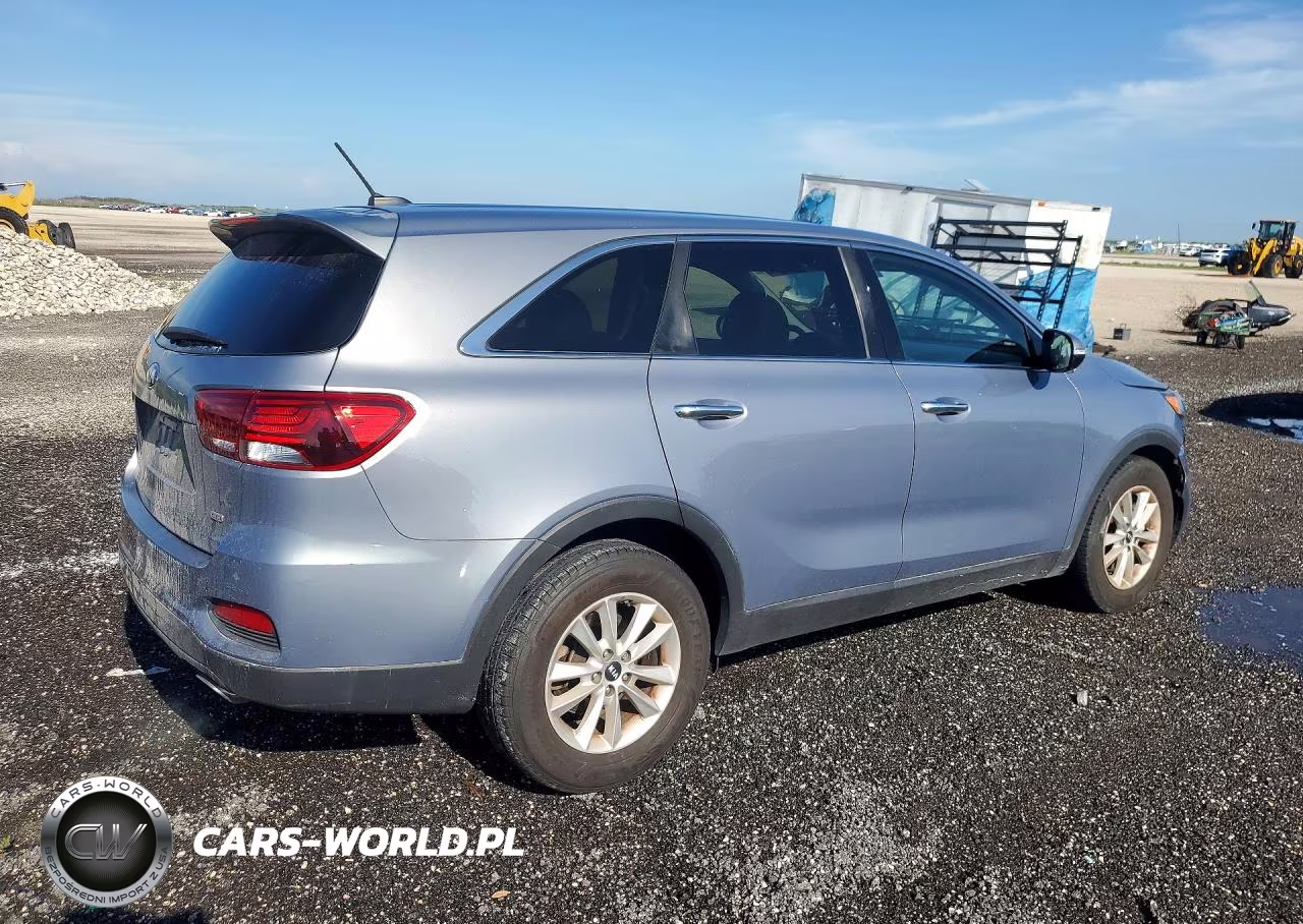 2020 Kia Sorento Lx VIN:5XYPG4A34LG677058 - 3