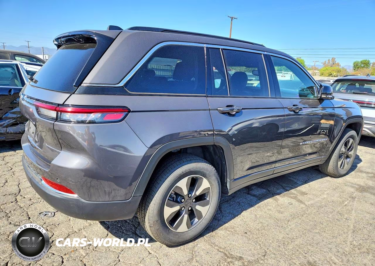 2024 Jeep Grand Cherokee Limited 4Xe VIN:1C4RJYB60RC120994 - 3