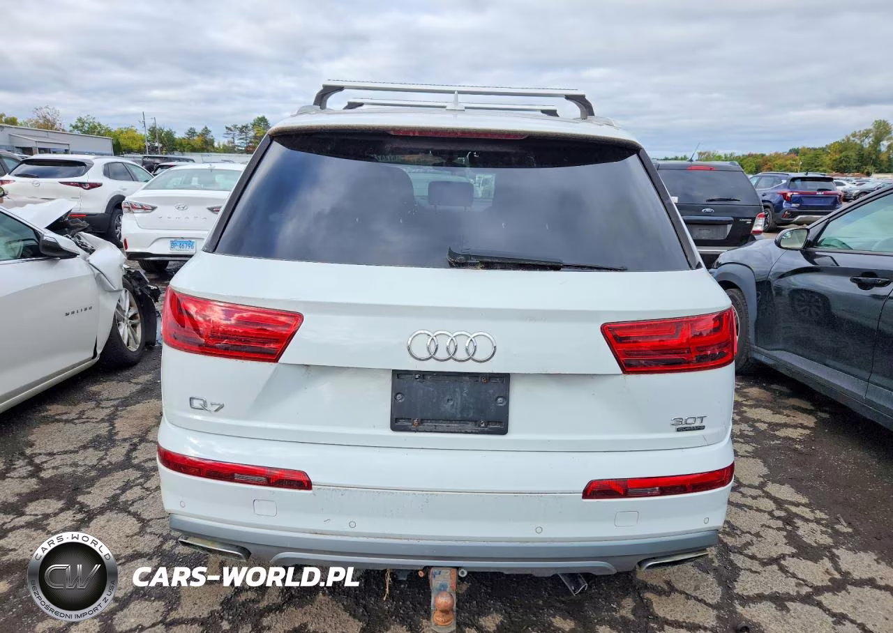 2017 Audi Q7 Prestige VIN:WA1VAAF75HD037637 - 6
