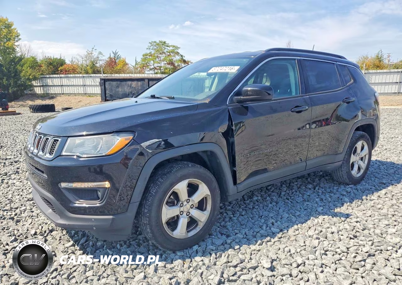 2020 Jeep Compass Latitude VIN:3C4NJDBB4LT174900 - 1