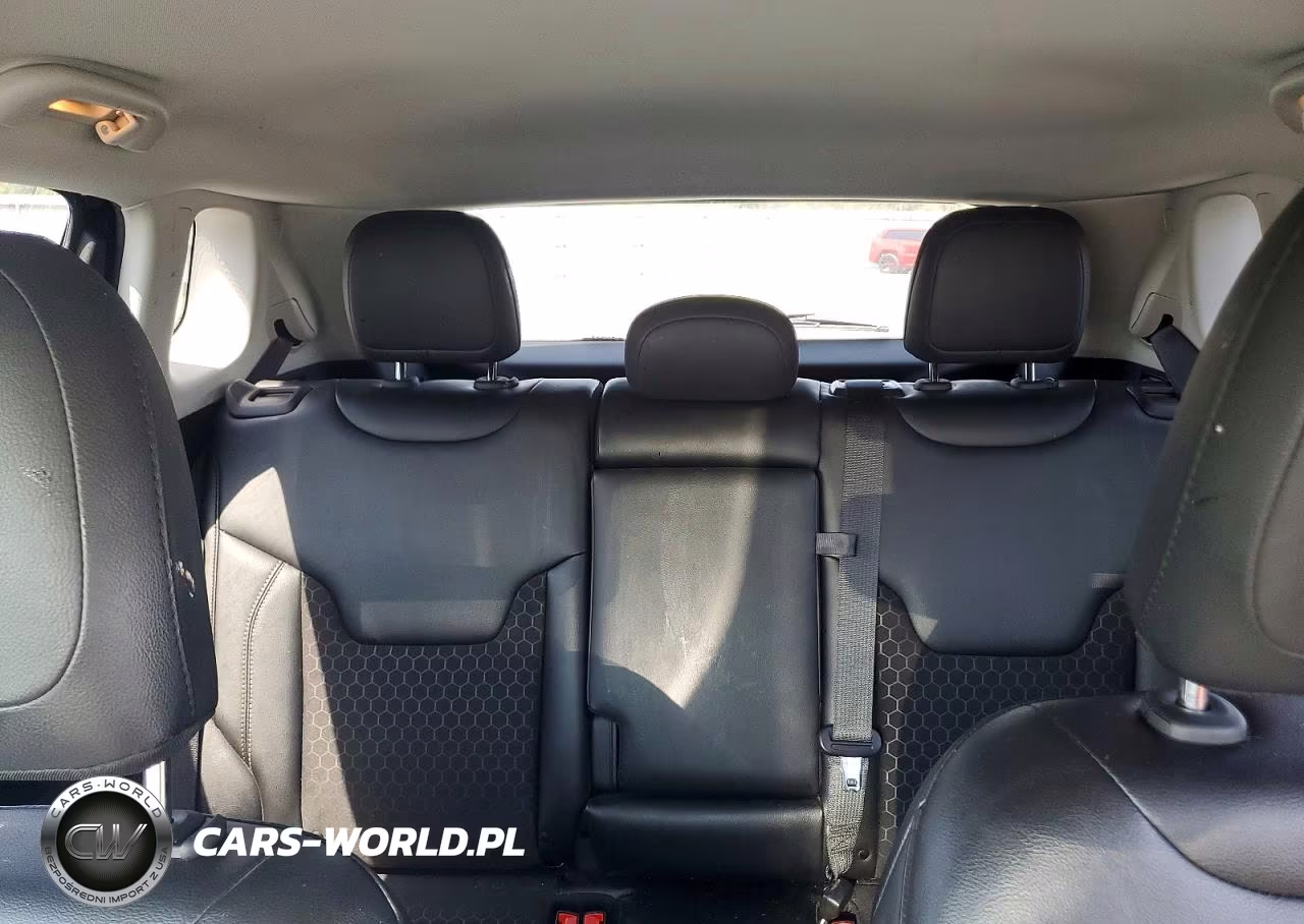 2020 Jeep Compass Latitude VIN:3C4NJDBB4LT174900 - 10
