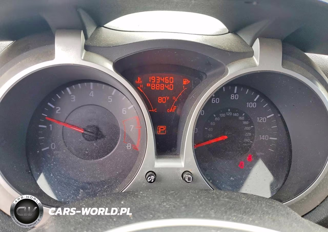 2012 Nissan Juke S VIN:JN8AF5MR6CT100667 - 9
