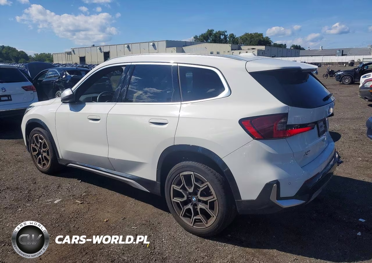 2023 BMW X1 xDrive28I VIN:WBX73EF04P5Y10614 - 2
