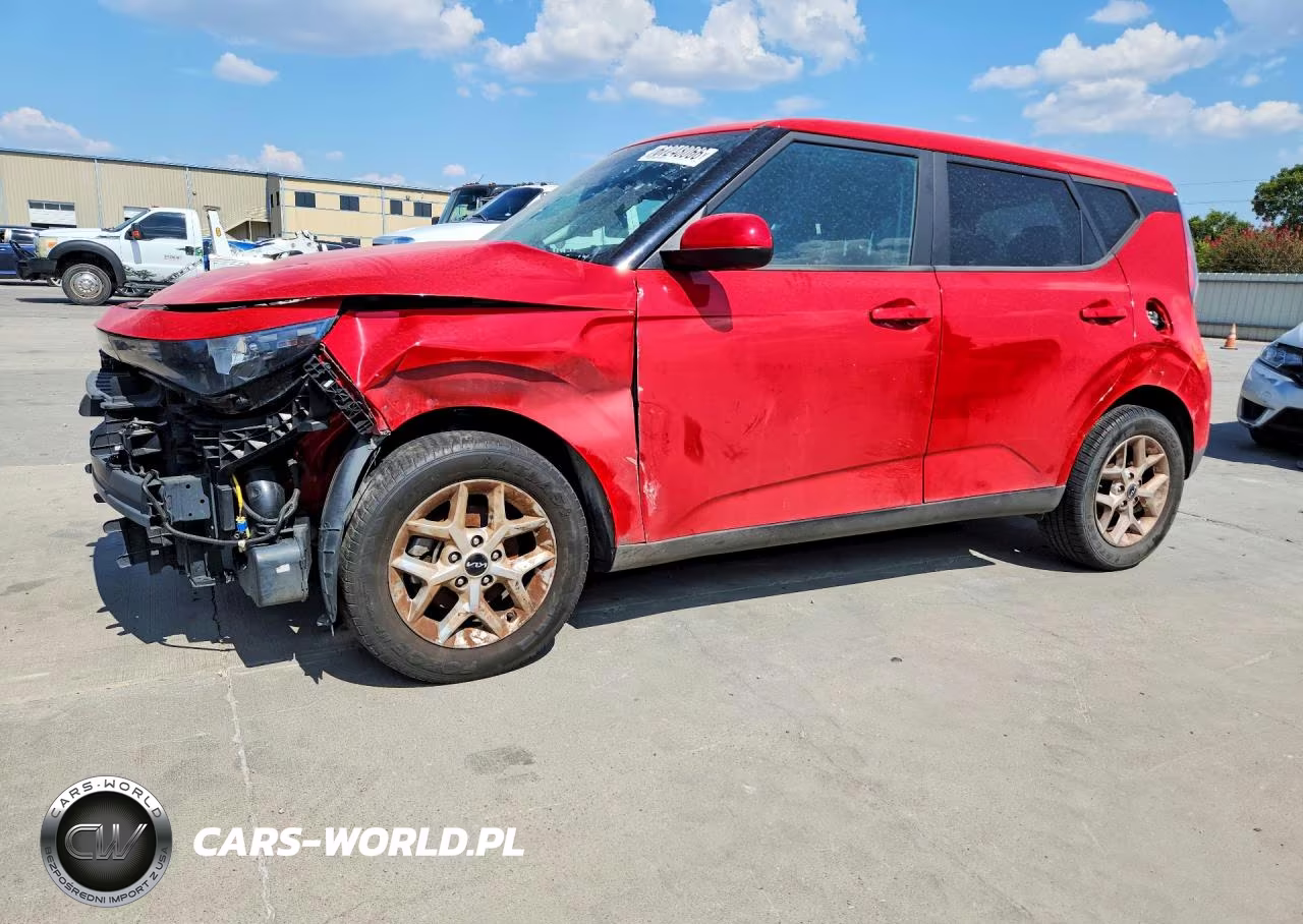 2023 Kia Soul Lx