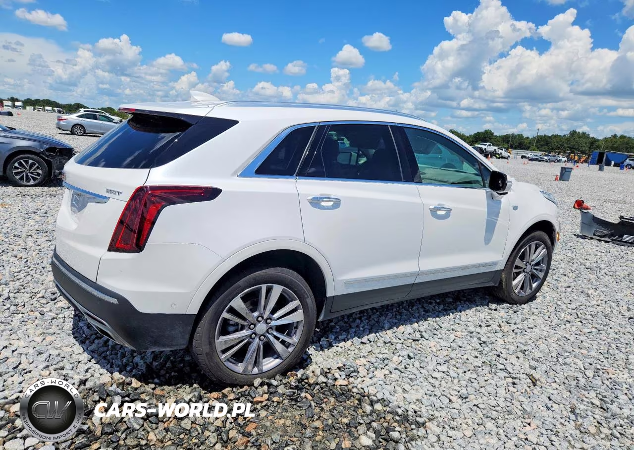 2024 Cadillac Xt5 Fwd Premium Luxury VIN:1GYKNCR45RZ742608 - 3