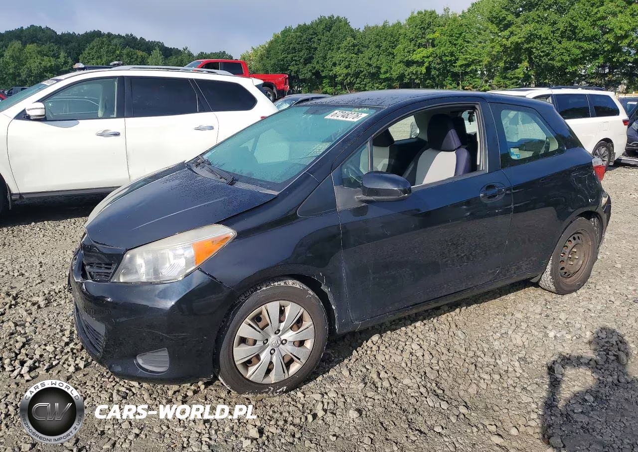 2012 Toyota Yaris 3-Door Le