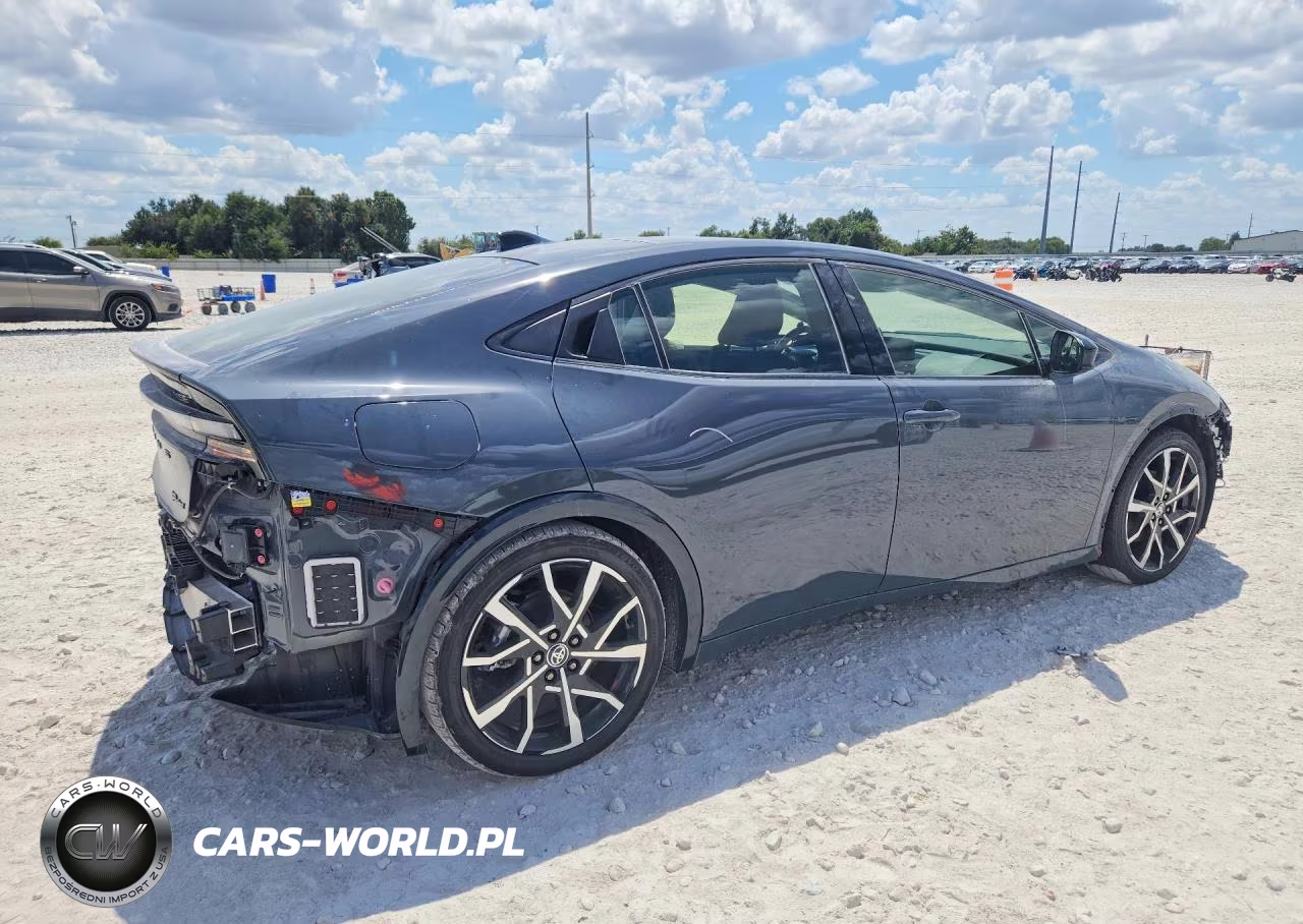 2024 Toyota Prius Prime Xse VIN:JTDACACU7R3015560 - 3
