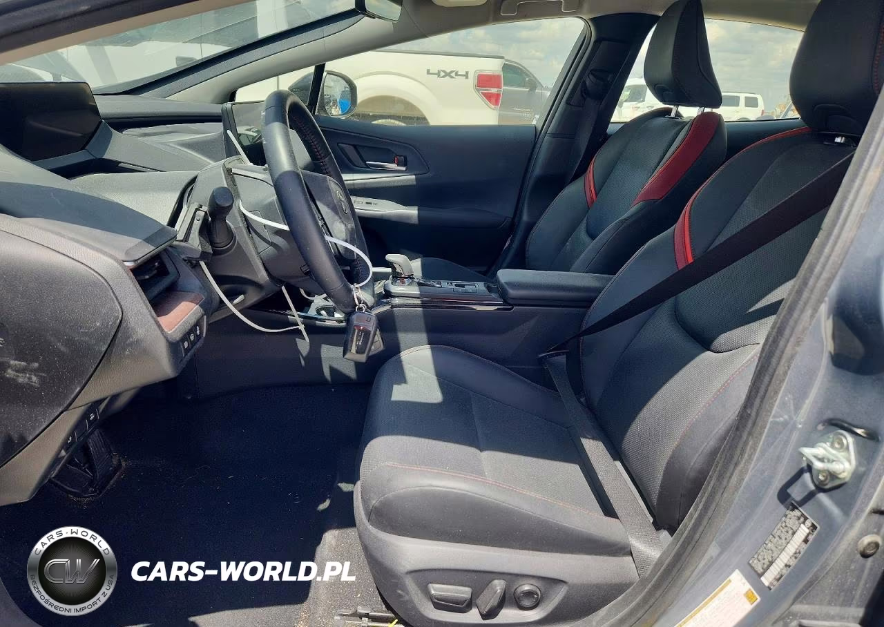 2024 Toyota Prius Prime Xse VIN:JTDACACU7R3015560 - 7