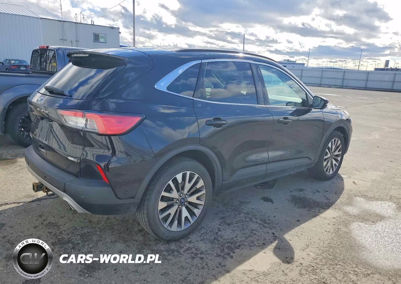 2020 Ford Escape Titanium VIN:1FMCU9J94LUB16278 - 3