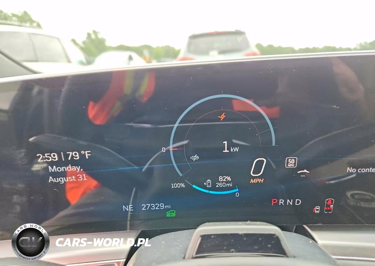 2024 Cadillac Lyriq Luxury VIN:1GYKPSRL6RZ132731 - 9