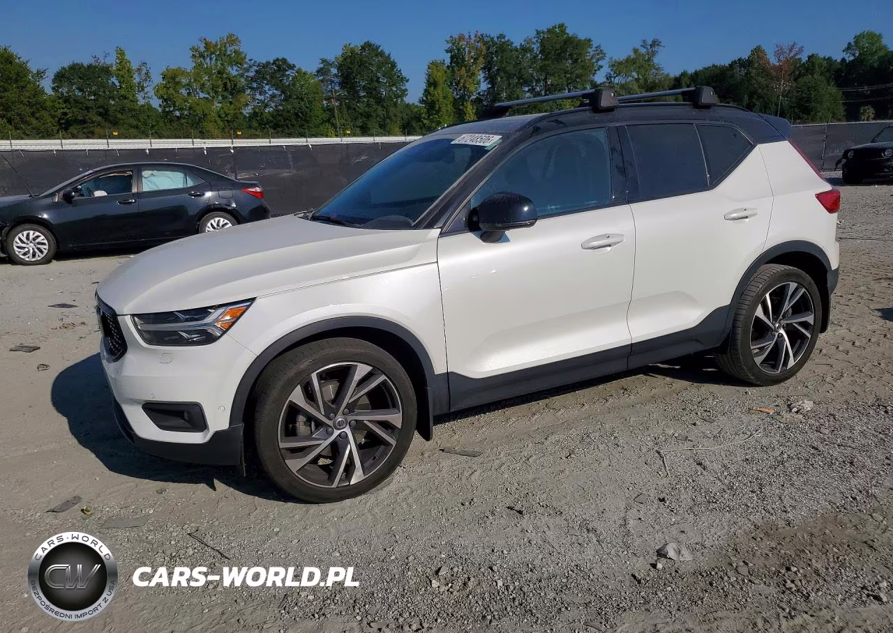 2021 Volvo Xc40 T5 R-Design
