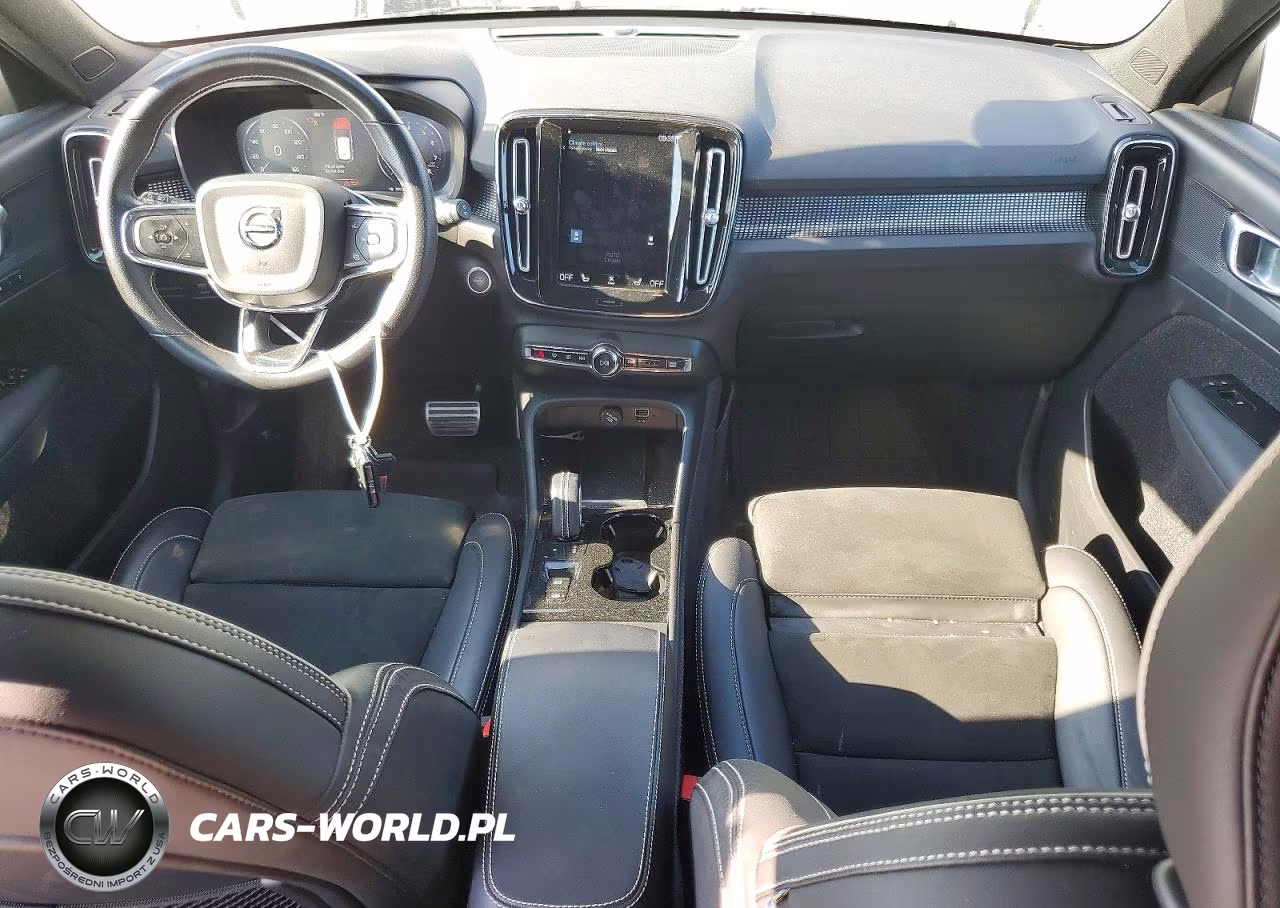 2021 Volvo Xc40 T5 R-Design VIN:YV4162UMXM2589657 - 8