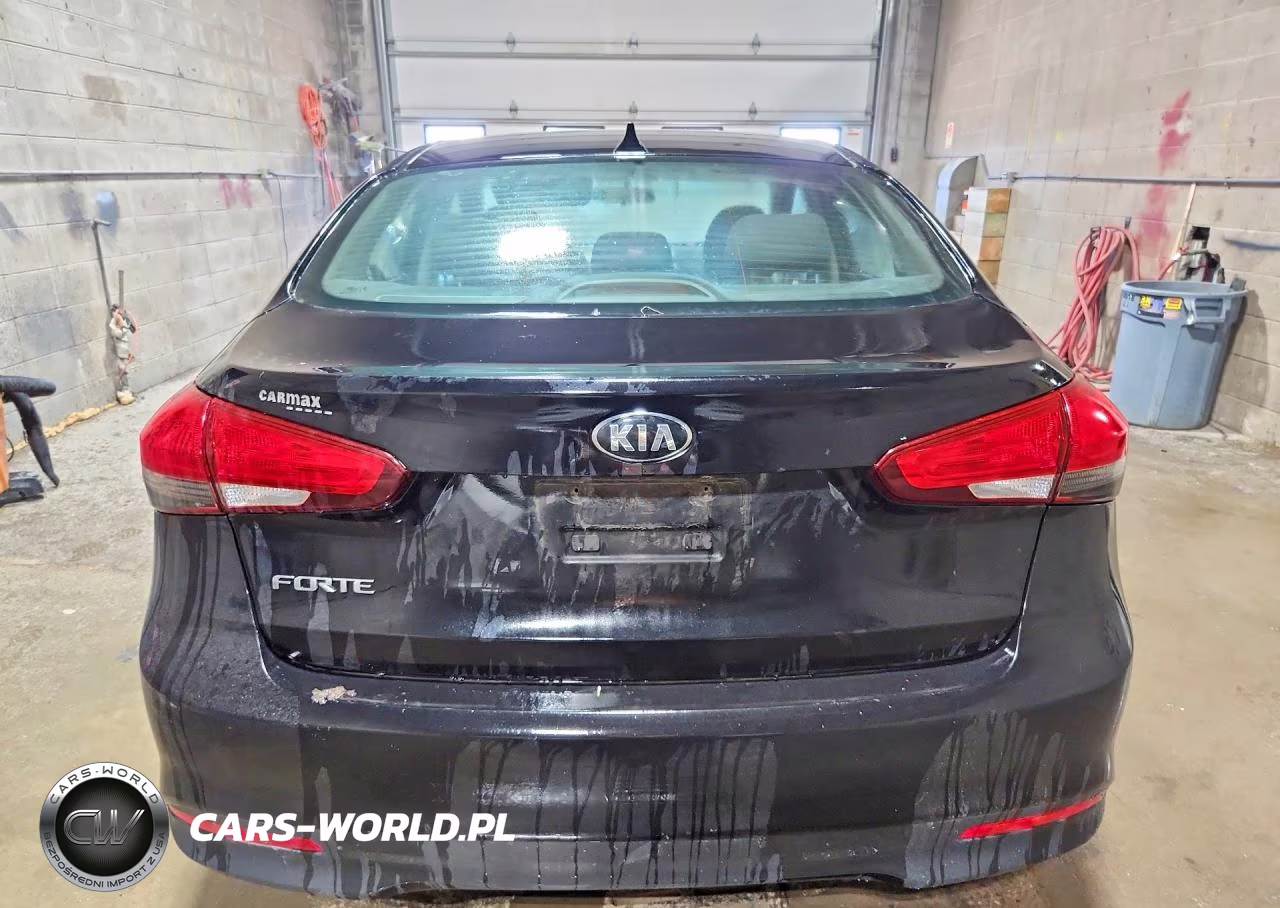 2018 Kia Forte Lx VIN:3KPFK4A78JE240865 - 6