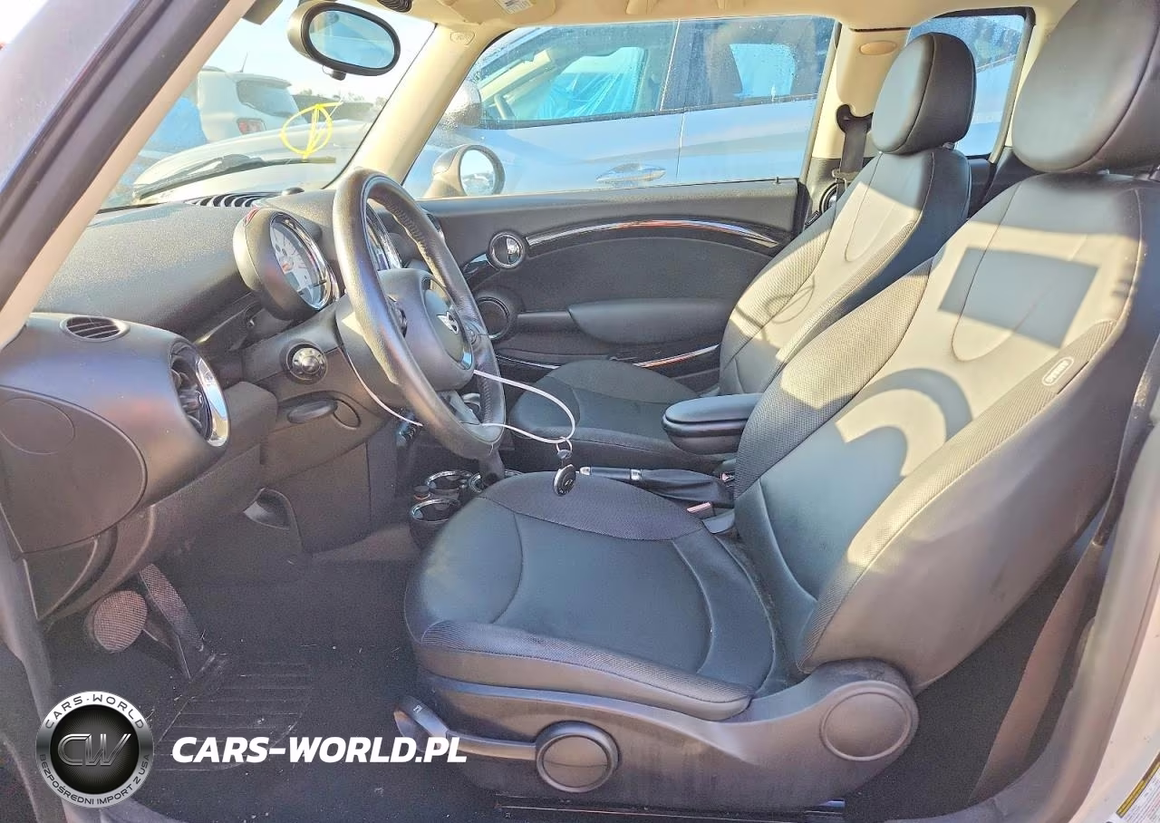 2013 MINI COOPER CLUBMAN VIN:WMWZF3C50DT489385 - 7