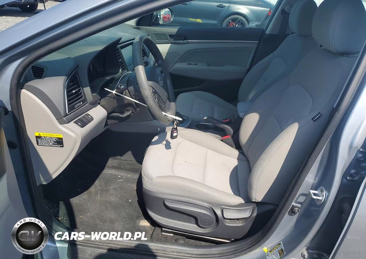 2017 Hyundai Elantra Se VIN:5NPD84LF5HH106184 - 7