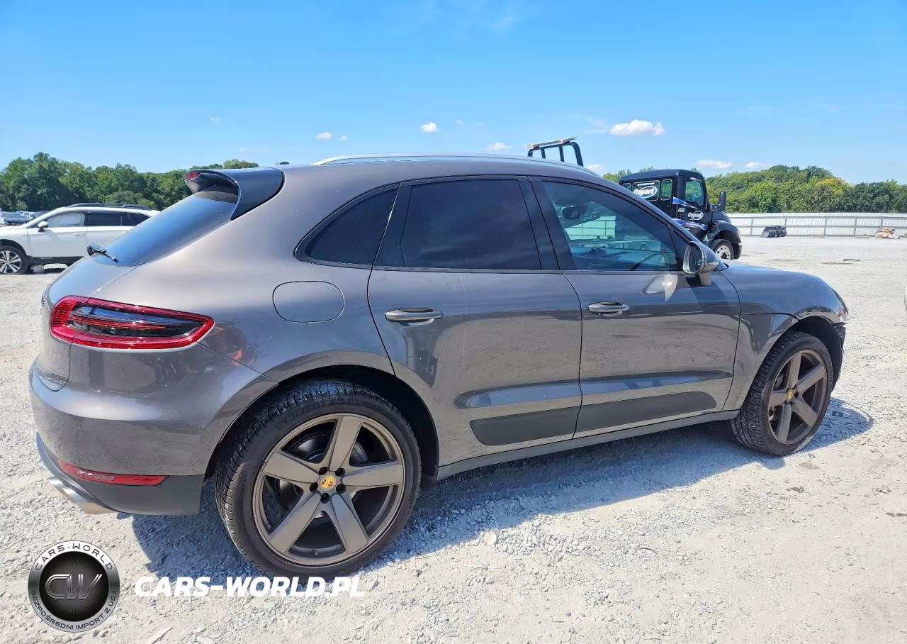 2018 Porsche Macan S VIN:WP1AB2A59JLB30328 - 3