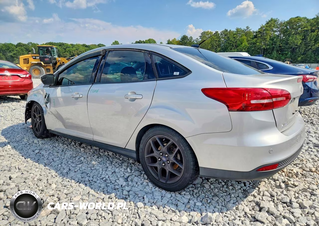 2016 Ford Focus Se VIN:1FADP3FE9GL368094 - 2