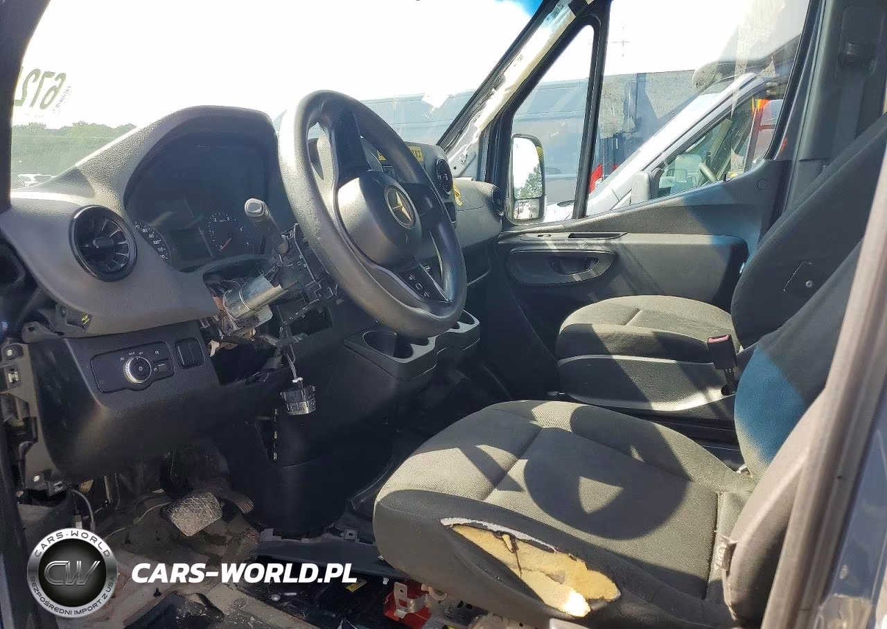 2019 Mercedes-Benz Sprinter 2500-3500 Delivery Van VIN:WD4PF1CD3KT007372 - 7