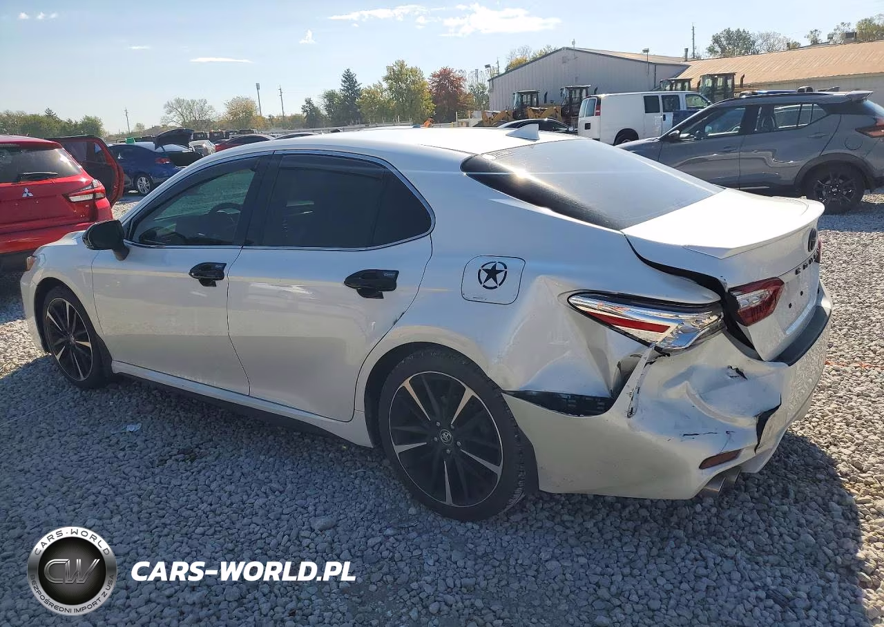 2020 Toyota Camry Xse VIN:4T1K61AK1LU944587 - 2