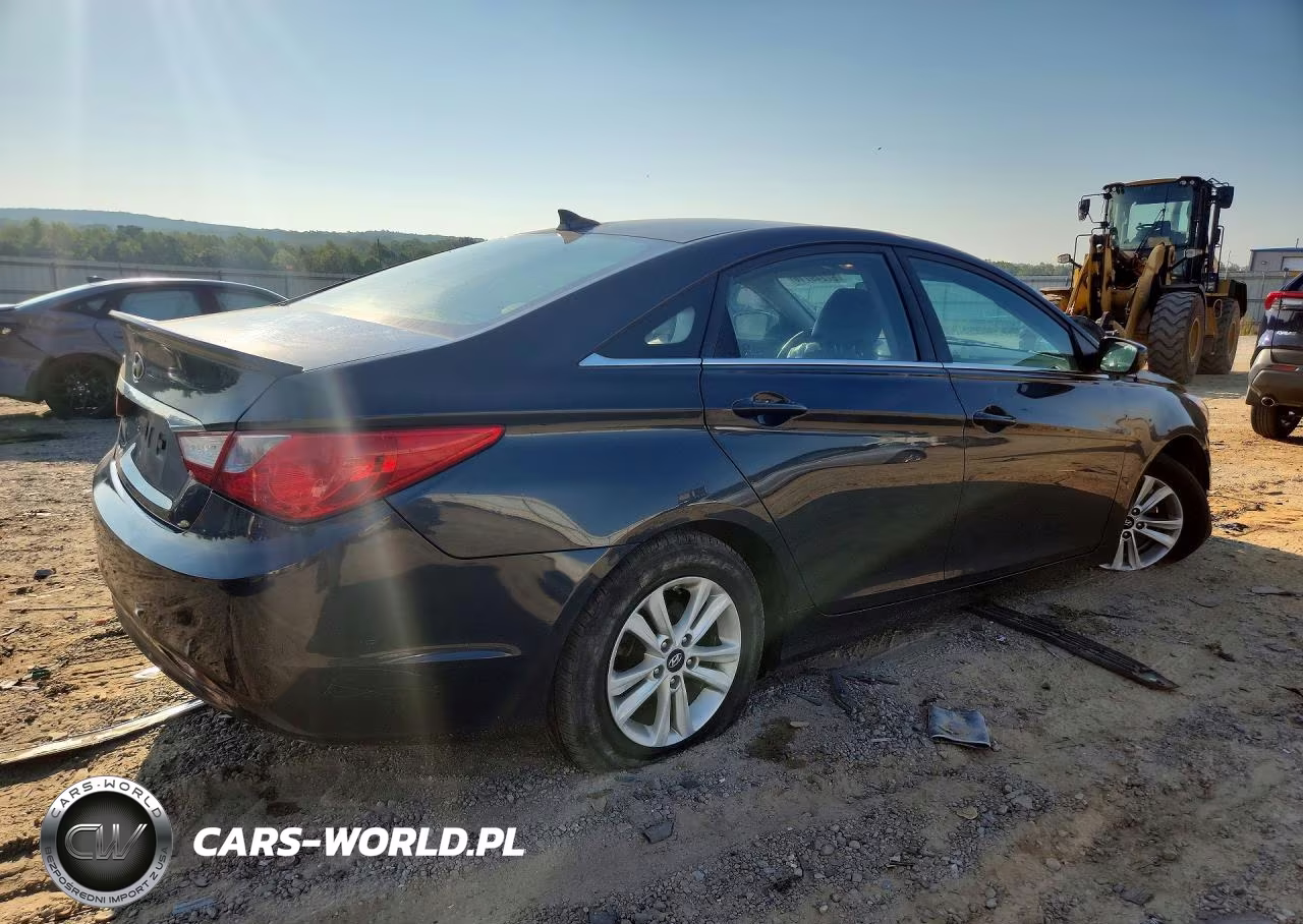 2013 Hyundai Sonata Gls VIN:5NPEB4AC2DH596902 - 3