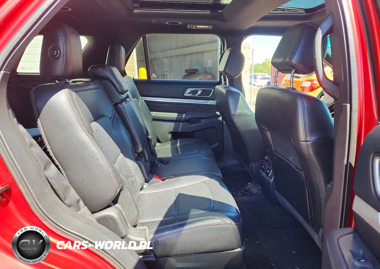 2016 Ford Explorer Sport VIN:1FM5K8GT9GGB00173 - 11
