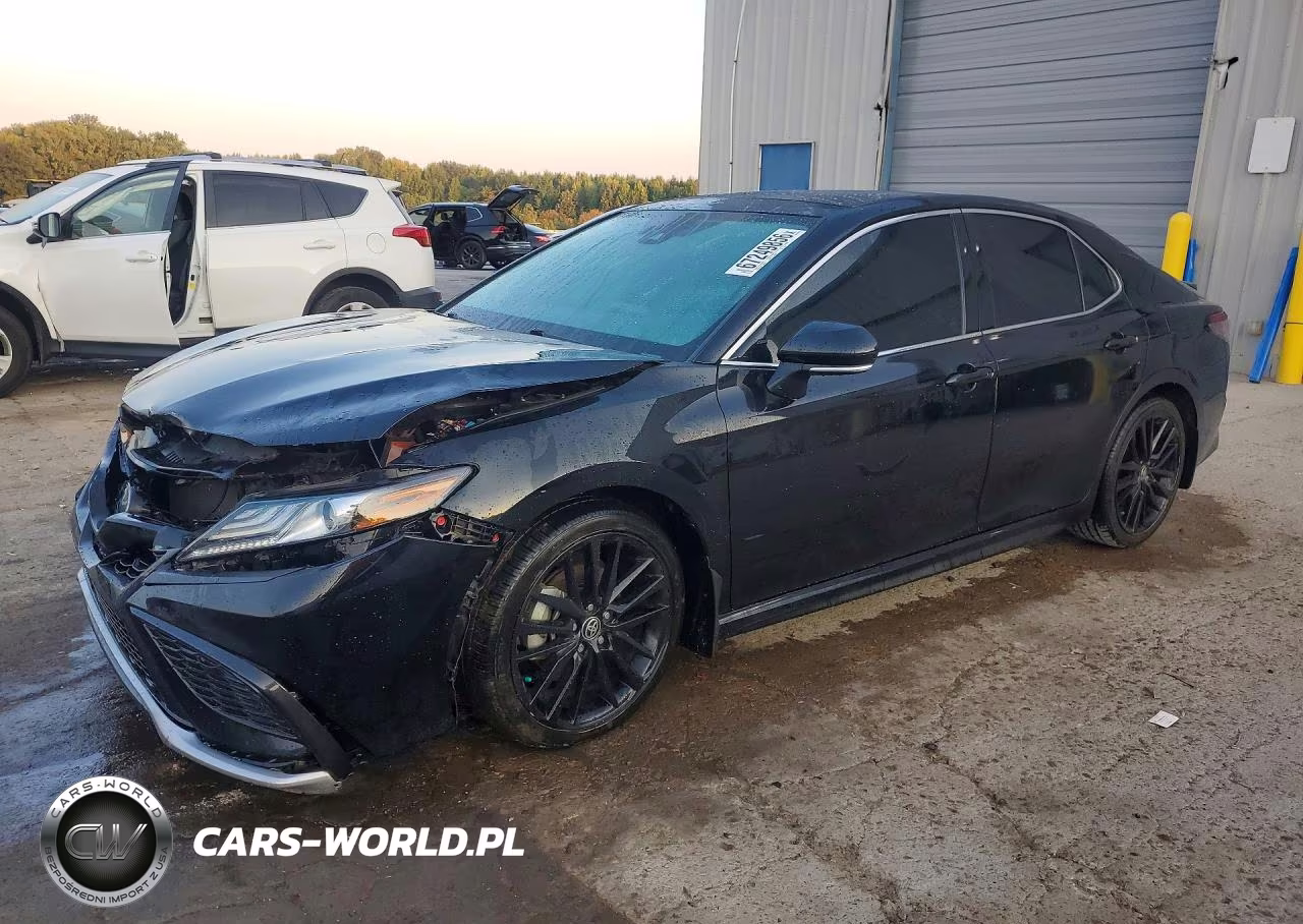 2022 Toyota Camry Xse – zdjęcie 1 z 12