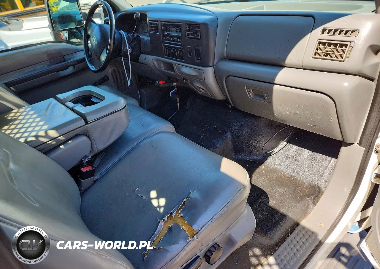 2004 Ford F550 Super Duty VIN:1FDAF57P74EC20243 - 8