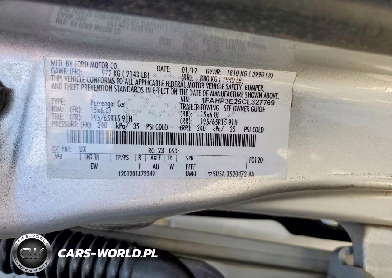 2012 Ford Focus S VIN:1FAHP3E25CL327769 - 13