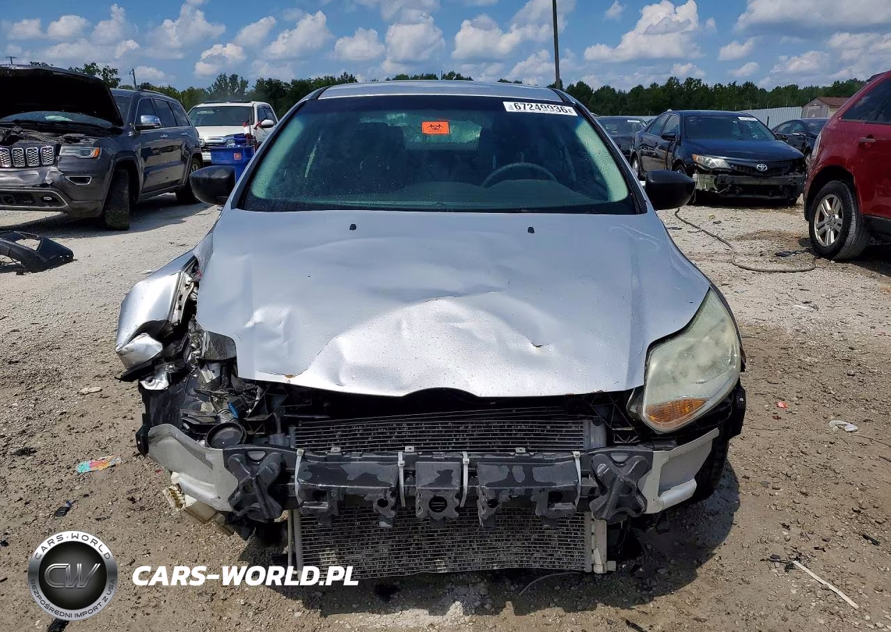 2012 Ford Focus S VIN:1FAHP3E25CL327769 - 5