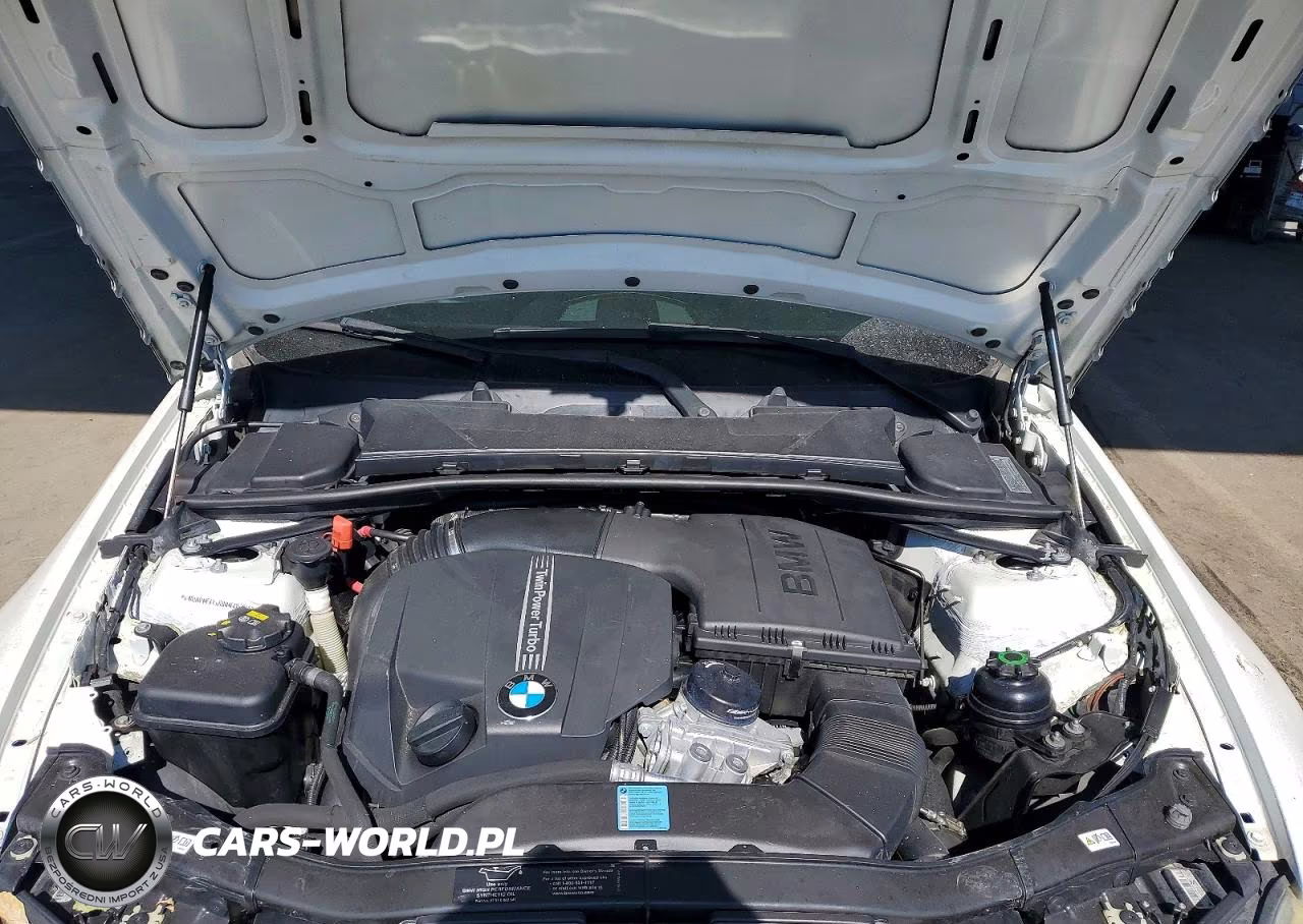 2011 BMW 335 I VIN:WBAPM5G52BNM68672 - 11