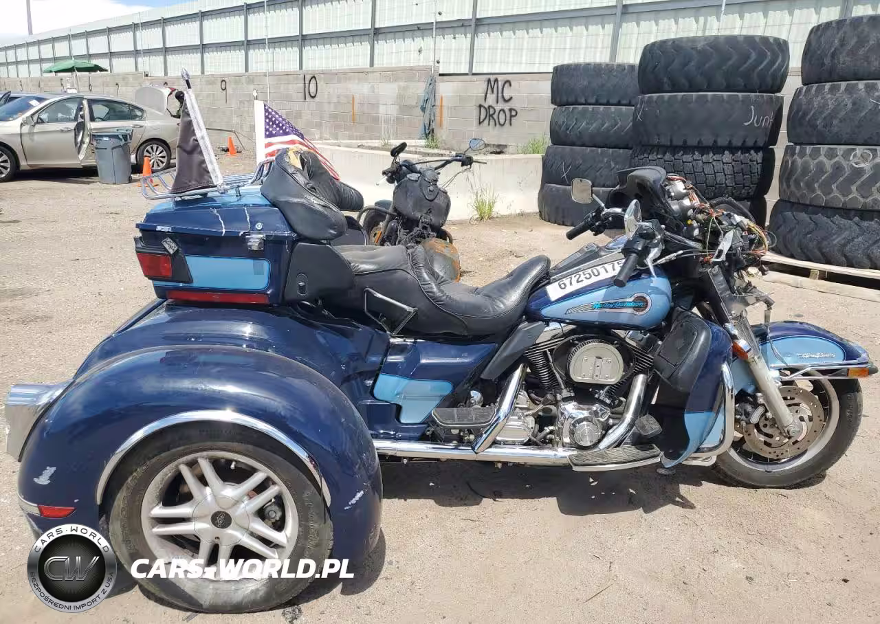 2000 Harley-Davidson Flhtcui Shrine