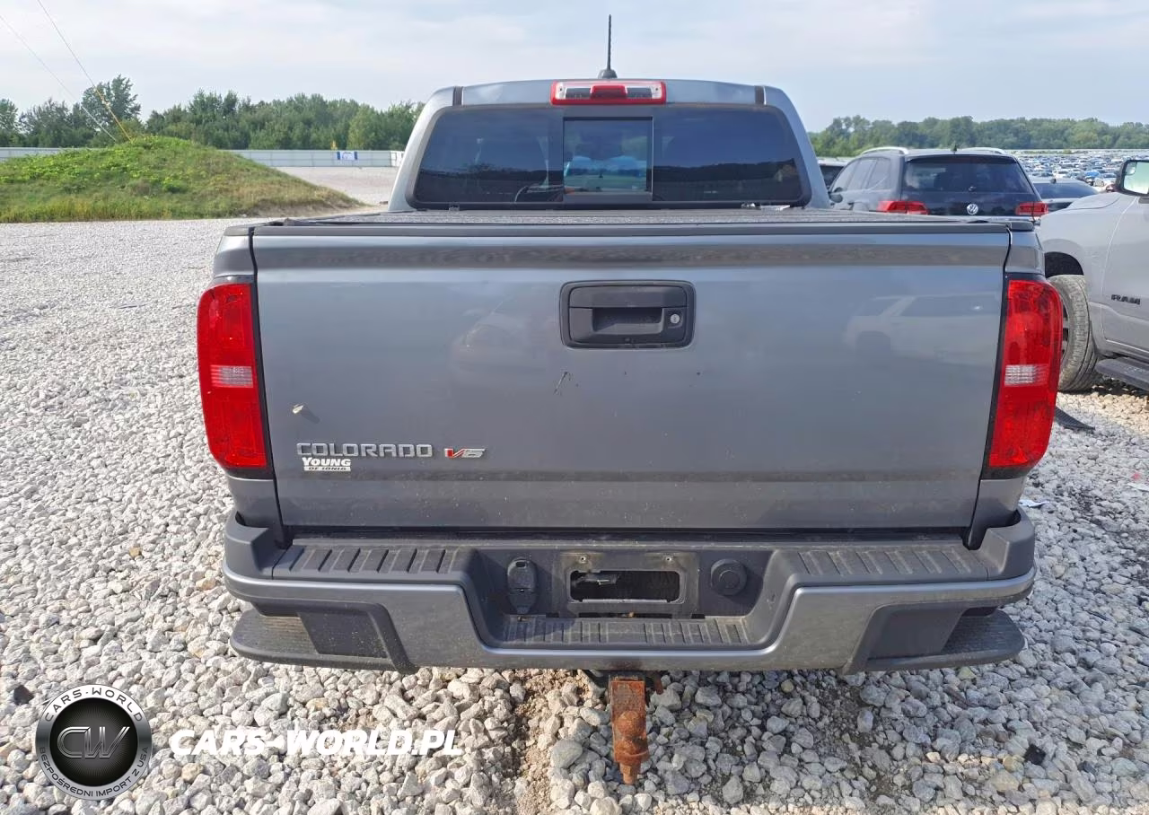 2018 Chevrolet Colorado Z71 VIN:1GCGTDEN4J1196814 - 6
