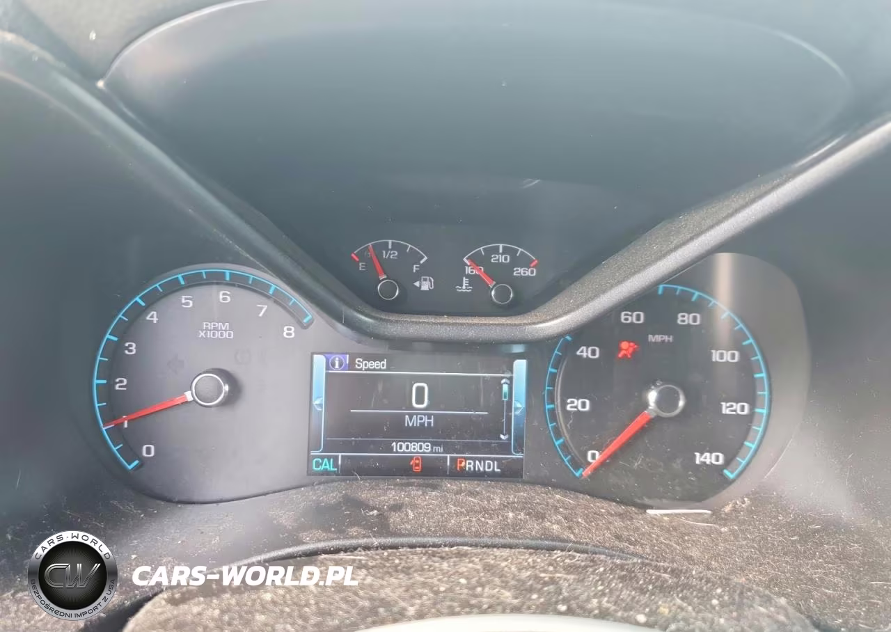 2018 Chevrolet Colorado Z71 VIN:1GCGTDEN4J1196814 - 9