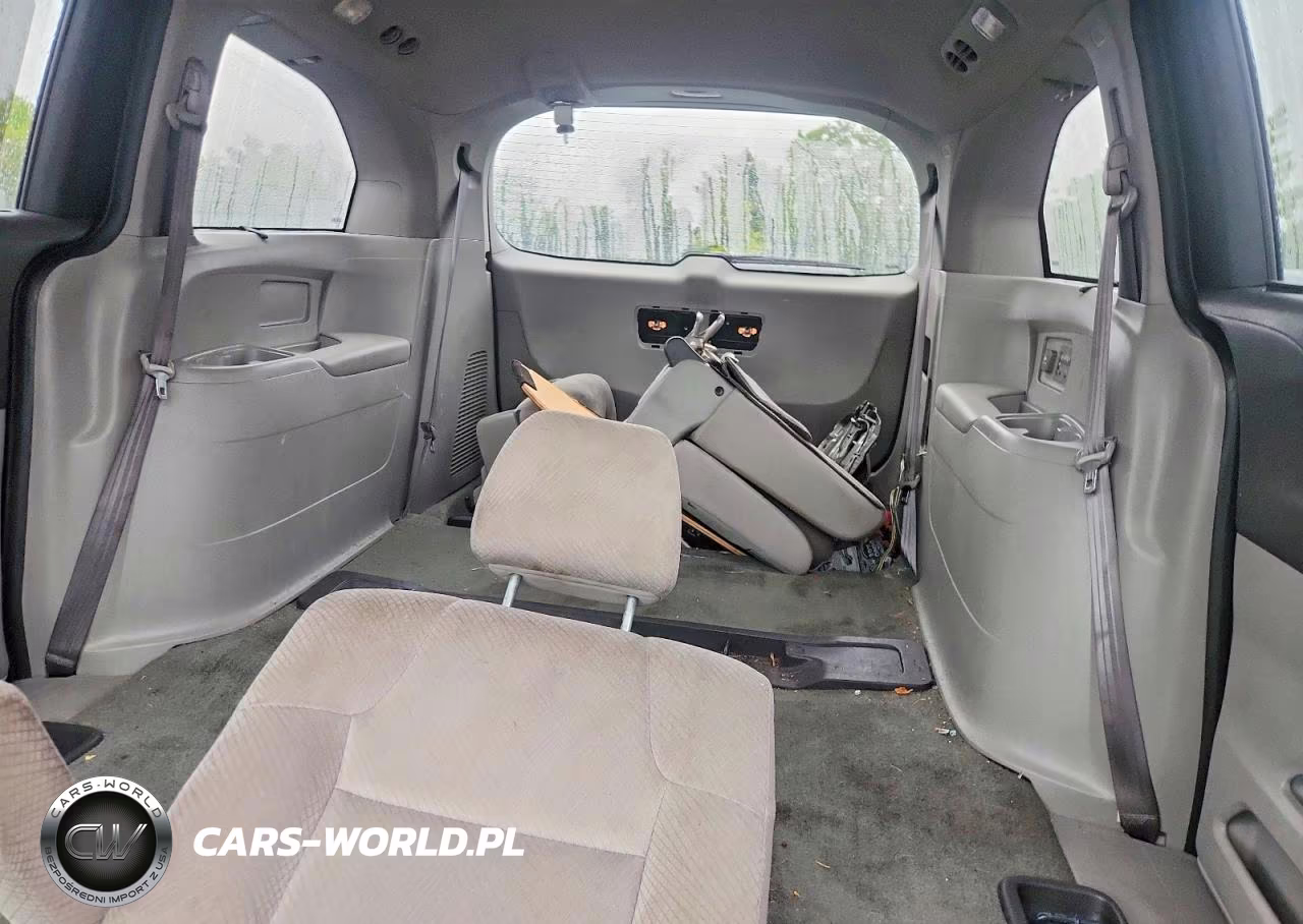 2016 Honda Odyssey Touring VIN:5FNRL5H99GB091831 - 10