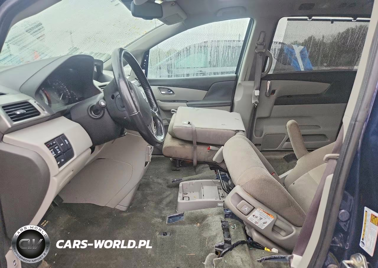 2016 Honda Odyssey Touring VIN:5FNRL5H99GB091831 - 7