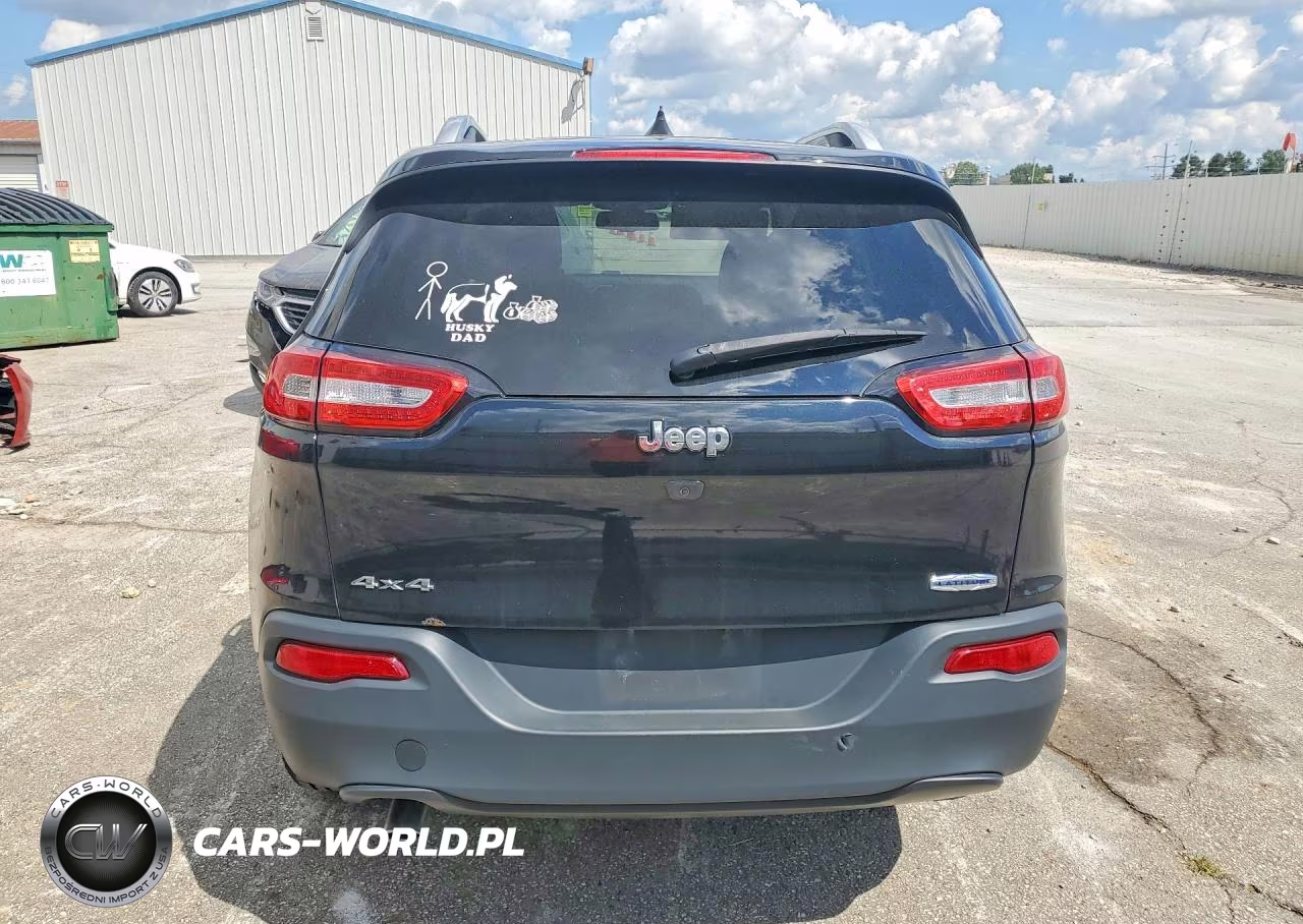 2016 Jeep Cherokee Latitude VIN:1C4PJMCB3GW276616 - 6