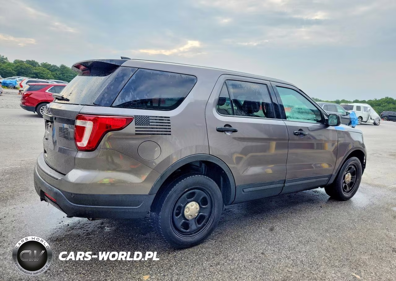2019 Ford Explorer Police Interceptor VIN:1FM5K8AR9KGA94039 - 3