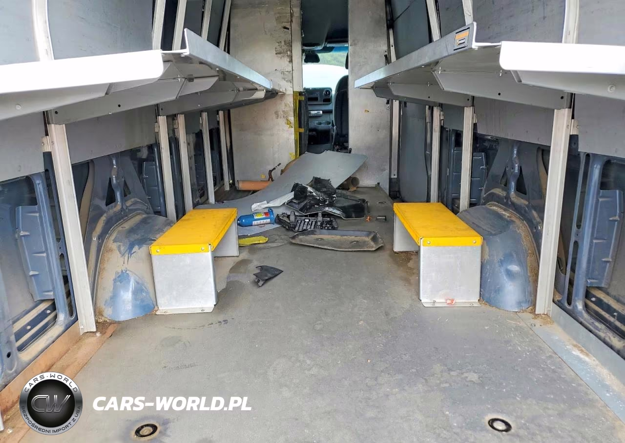 2019 Mercedes-Benz Sprinter 2500-3500 Delivery Van VIN:WD4PF1CD9KP123734 - 10