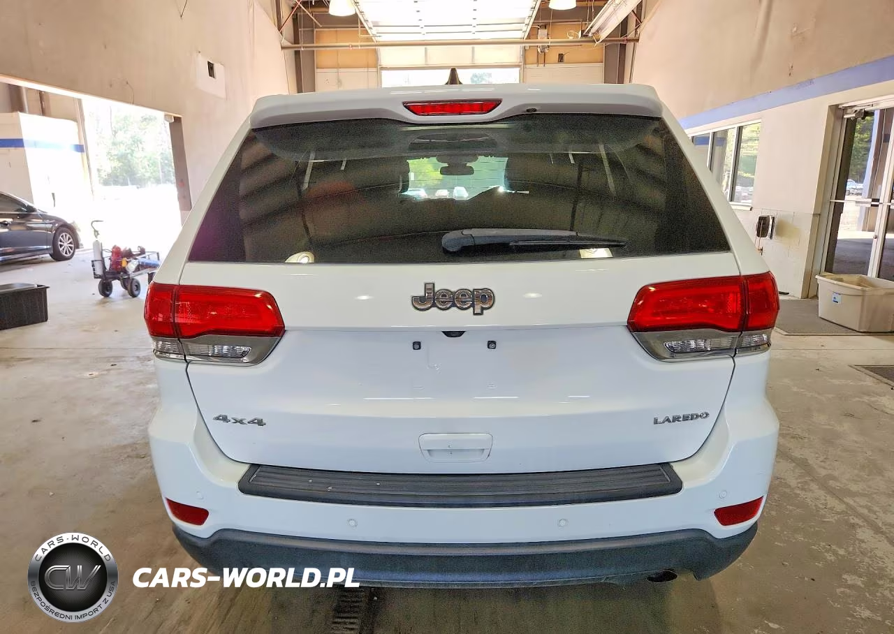 2018 Jeep Grand Cherokee Laredo VIN:1C4RJFAG5JC507110 - 6